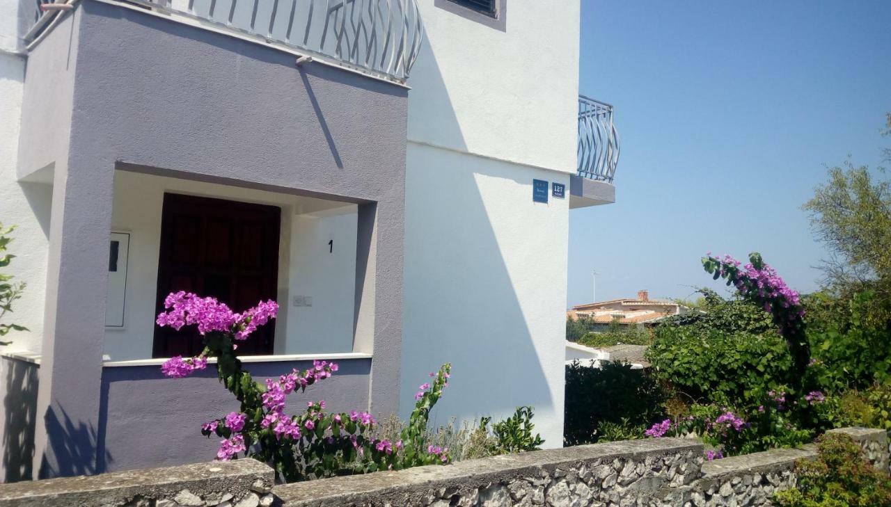Apartment Lavanda Nova Ražanj Esterno foto